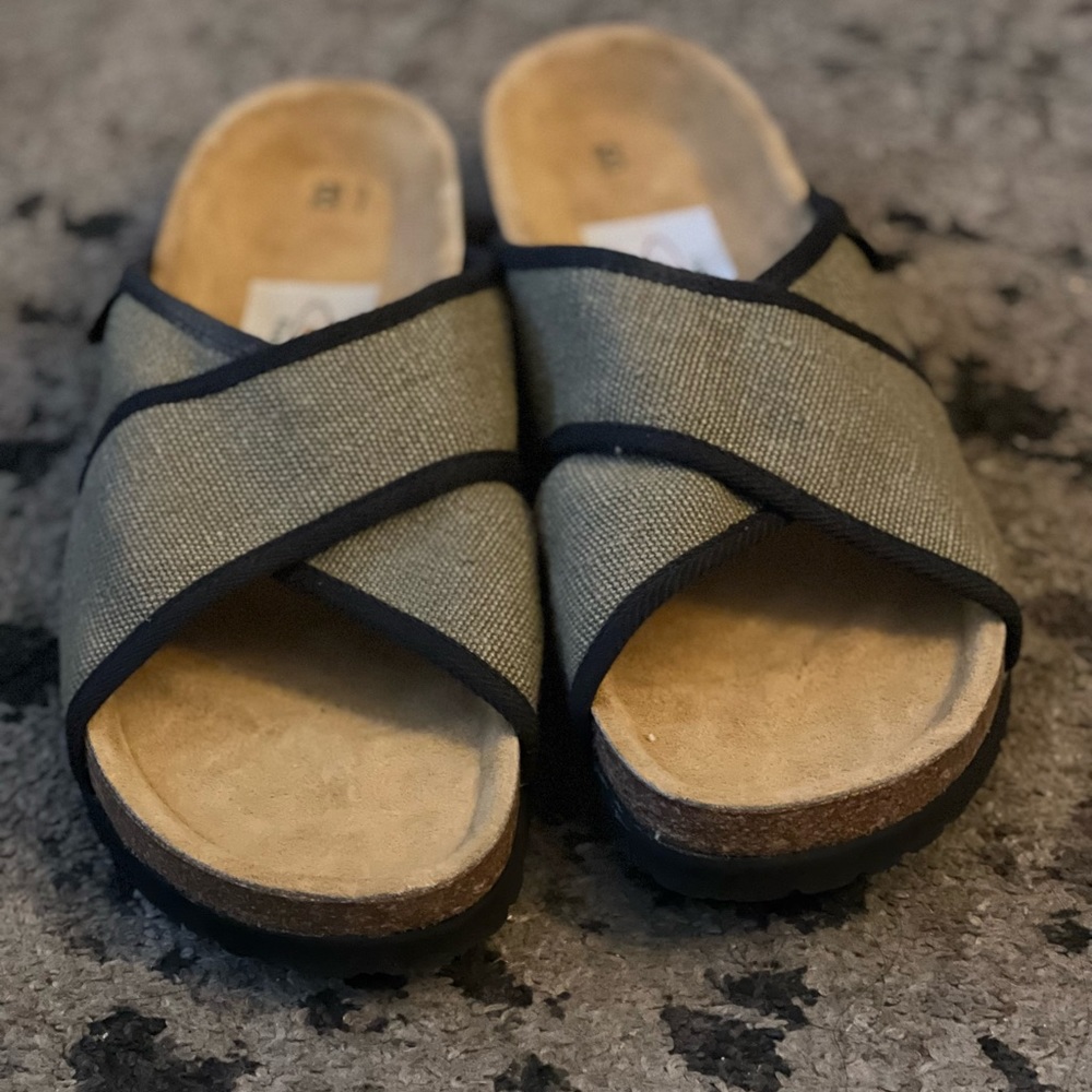 Hemp brand new sandals size 8